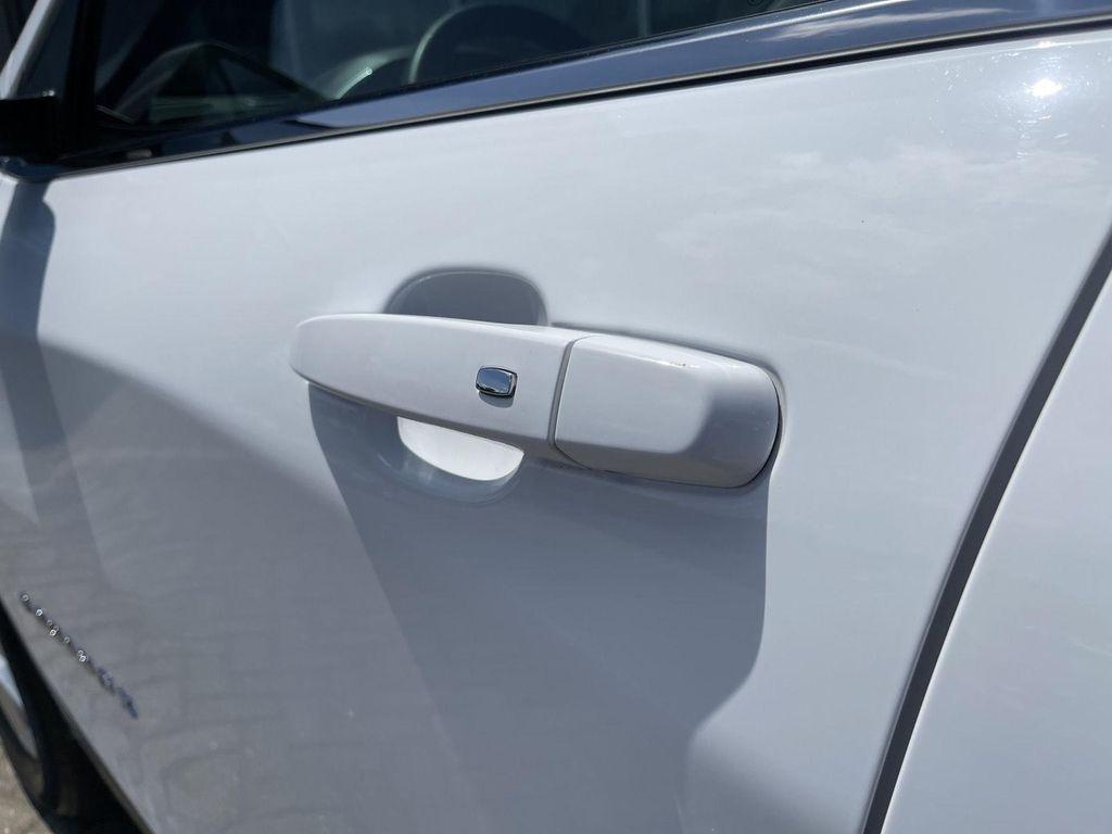 used 2024 Chevrolet Equinox car, priced at $24,314