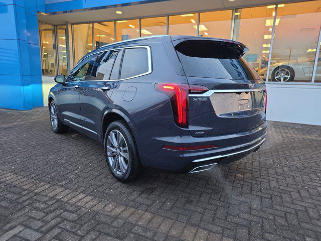 used 2025 Cadillac XT6 car, priced at $46,995