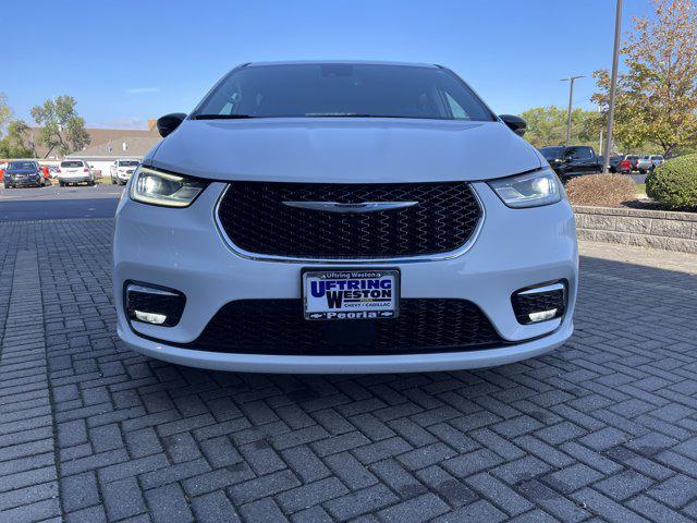 used 2024 Chrysler Pacifica car, priced at $28,204