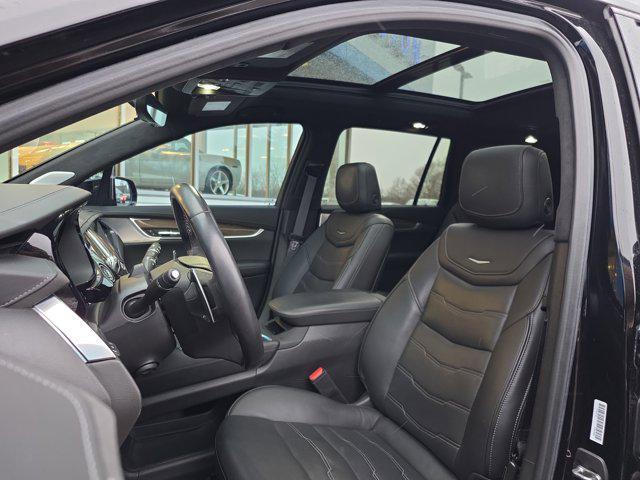 used 2023 Cadillac XT6 car, priced at $36,978