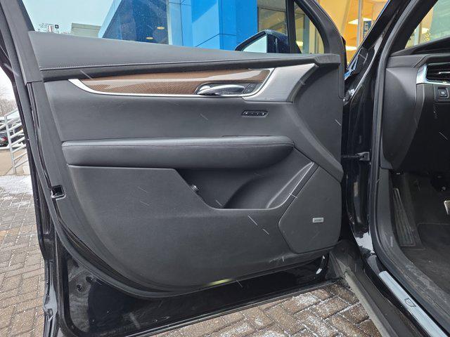 used 2023 Cadillac XT6 car, priced at $36,978