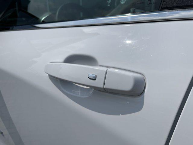 used 2023 Chevrolet Equinox car, priced at $20,033