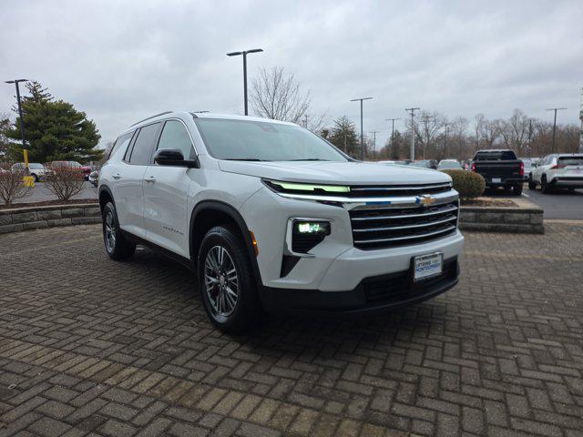 used 2025 Chevrolet Traverse car, priced at $34,412
