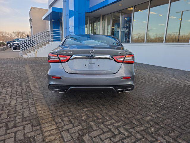 used 2023 Nissan Maxima car, priced at $22,433