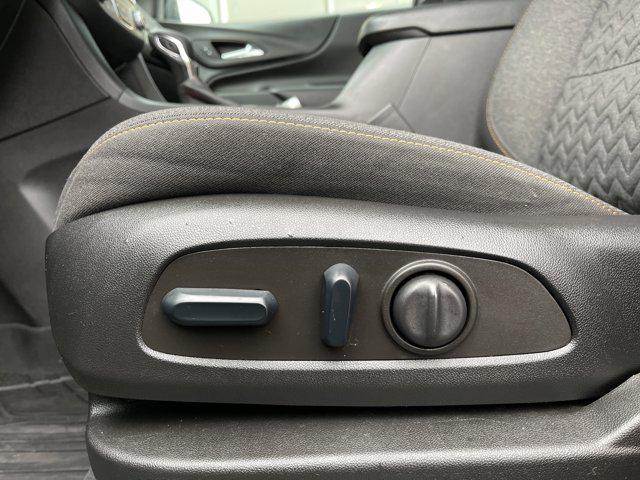 used 2022 Chevrolet Equinox car, priced at $19,847