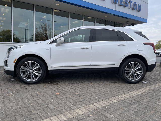 used 2025 Cadillac XT5 car, priced at $42,898