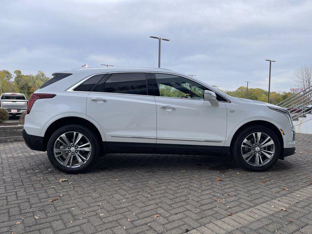 used 2025 Cadillac XT5 car, priced at $42,898