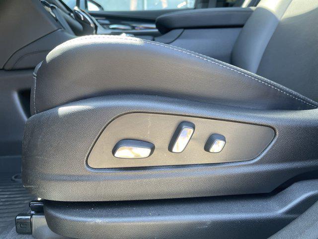 used 2025 Cadillac XT5 car, priced at $44,513