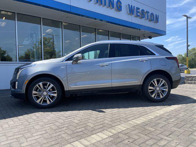 used 2025 Cadillac XT5 car, priced at $44,513