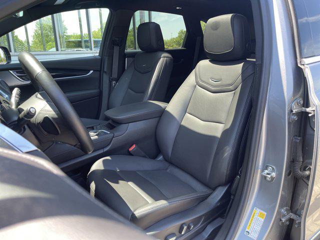 used 2025 Cadillac XT5 car, priced at $44,513