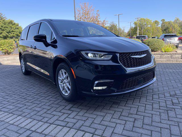used 2024 Chrysler Pacifica car, priced at $28,929