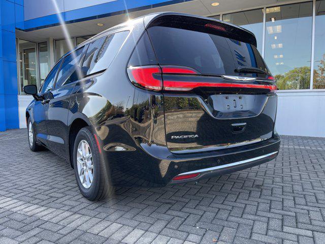 used 2024 Chrysler Pacifica car, priced at $28,929