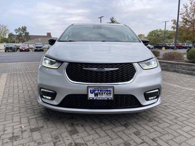 used 2024 Chrysler Pacifica car, priced at $28,971