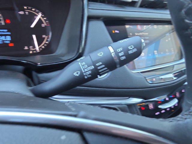 used 2018 Cadillac XT5 car, priced at $20,256