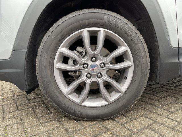 used 2024 GMC Terrain car, priced at $27,704