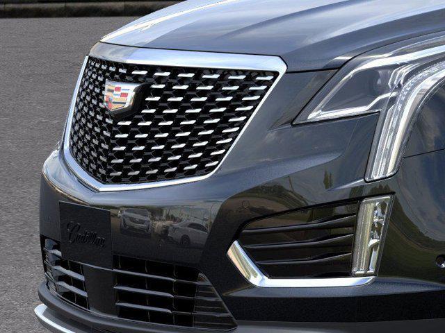 new 2026 Cadillac XT5 car, priced at $55,321