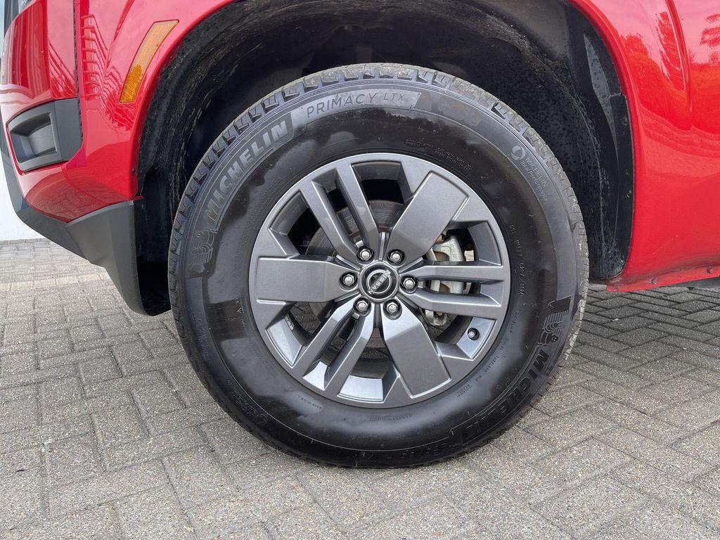 used 2025 Nissan Frontier car, priced at $36,761