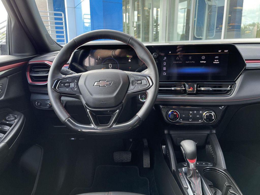 used 2024 Chevrolet TrailBlazer car, priced at $27,402