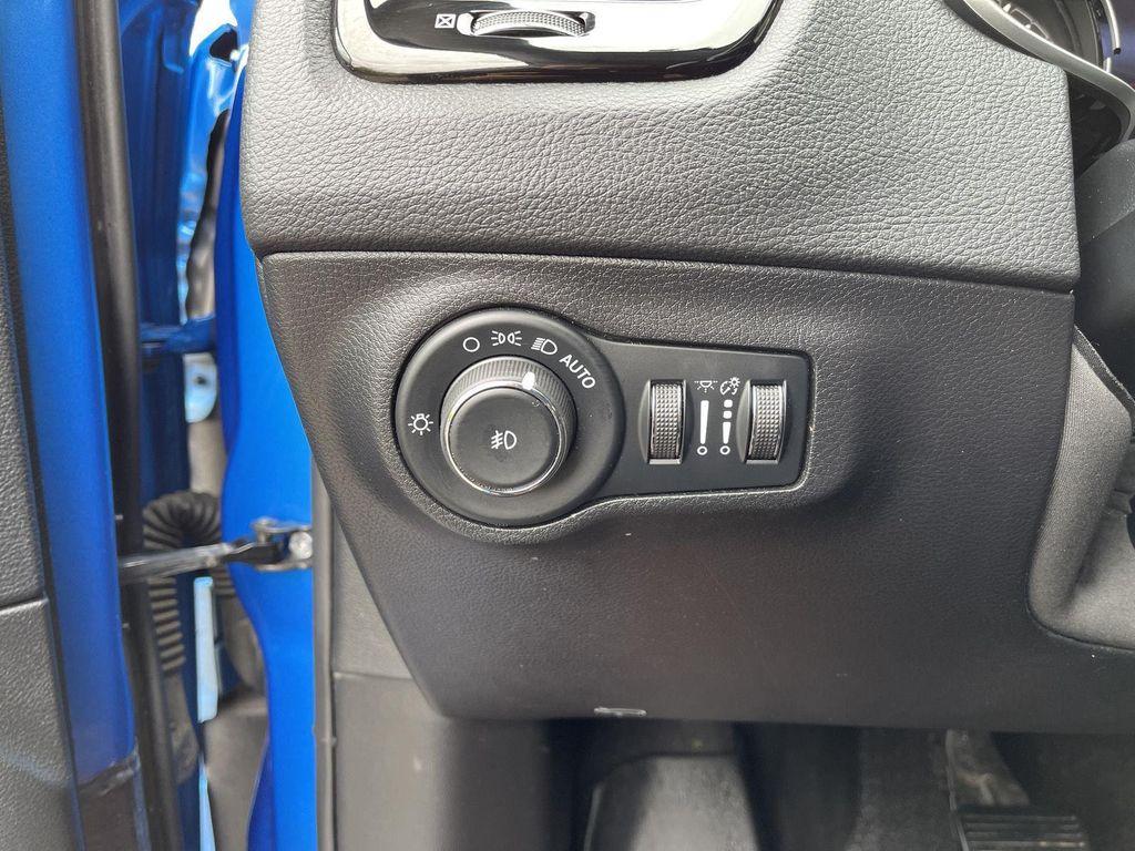 used 2021 Jeep Compass car, priced at $17,909