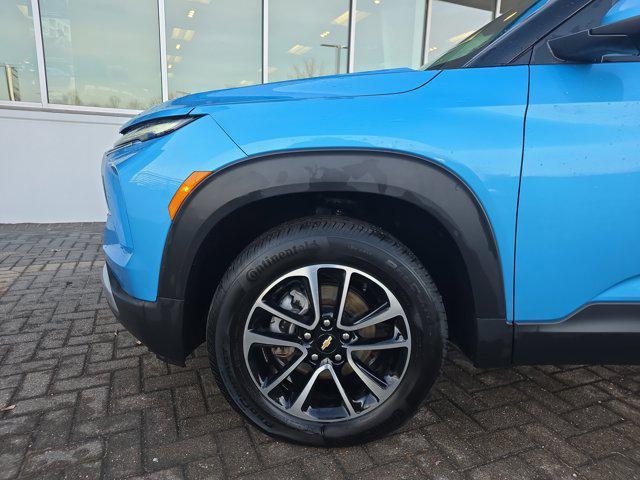 used 2025 Chevrolet TrailBlazer car, priced at $24,152