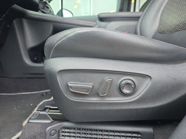 used 2023 Toyota Sienna car, priced at $40,990