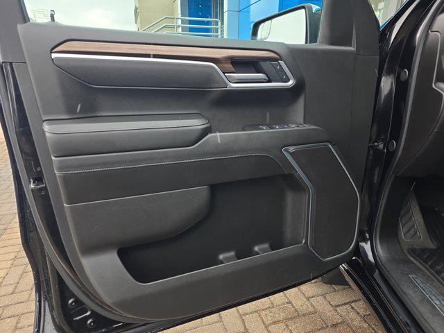 used 2025 Chevrolet Silverado 1500 car, priced at $40,405