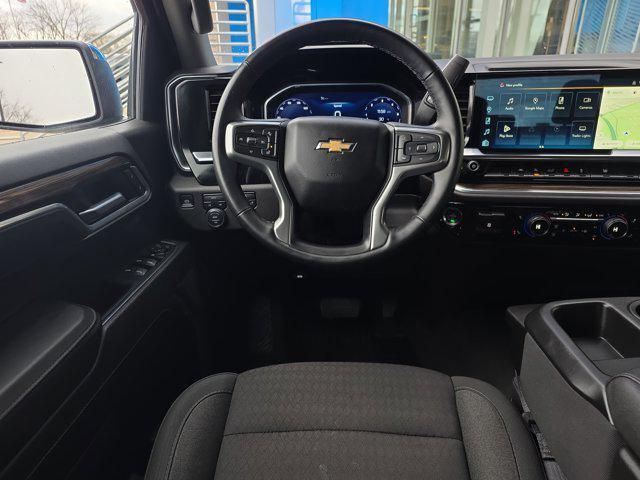 used 2025 Chevrolet Silverado 1500 car, priced at $40,405