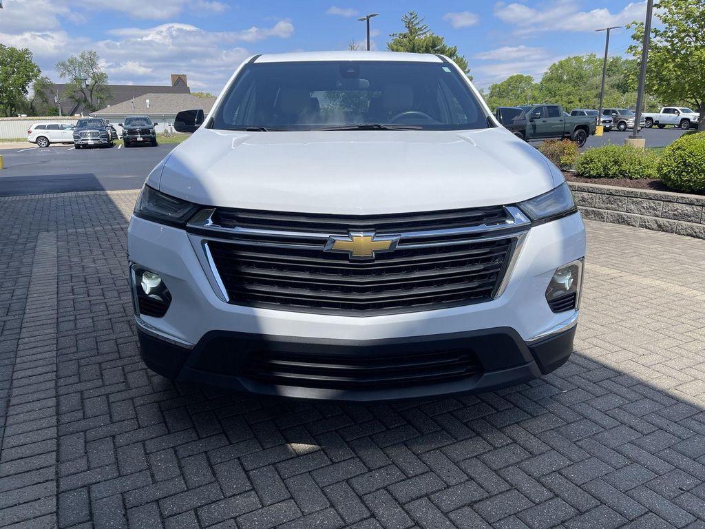 used 2023 Chevrolet Traverse car, priced at $28,402
