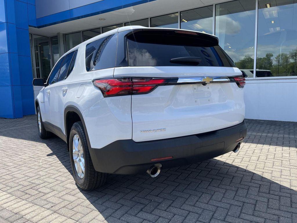 used 2023 Chevrolet Traverse car, priced at $28,402