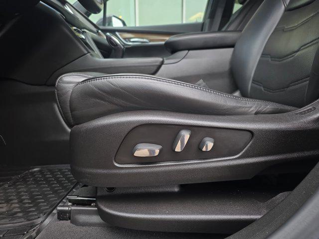 used 2018 Cadillac XT5 car, priced at $22,267