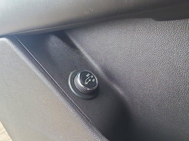 used 2018 Cadillac XT5 car, priced at $22,267