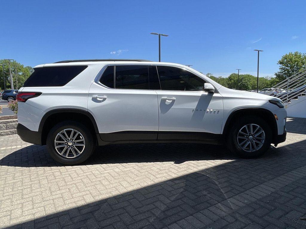 used 2023 Chevrolet Traverse car, priced at $32,402