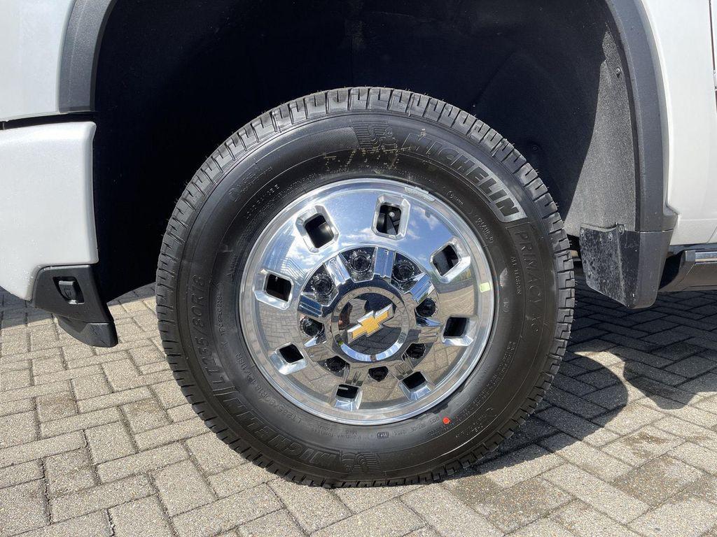 used 2024 Chevrolet Silverado 3500 car, priced at $78,307