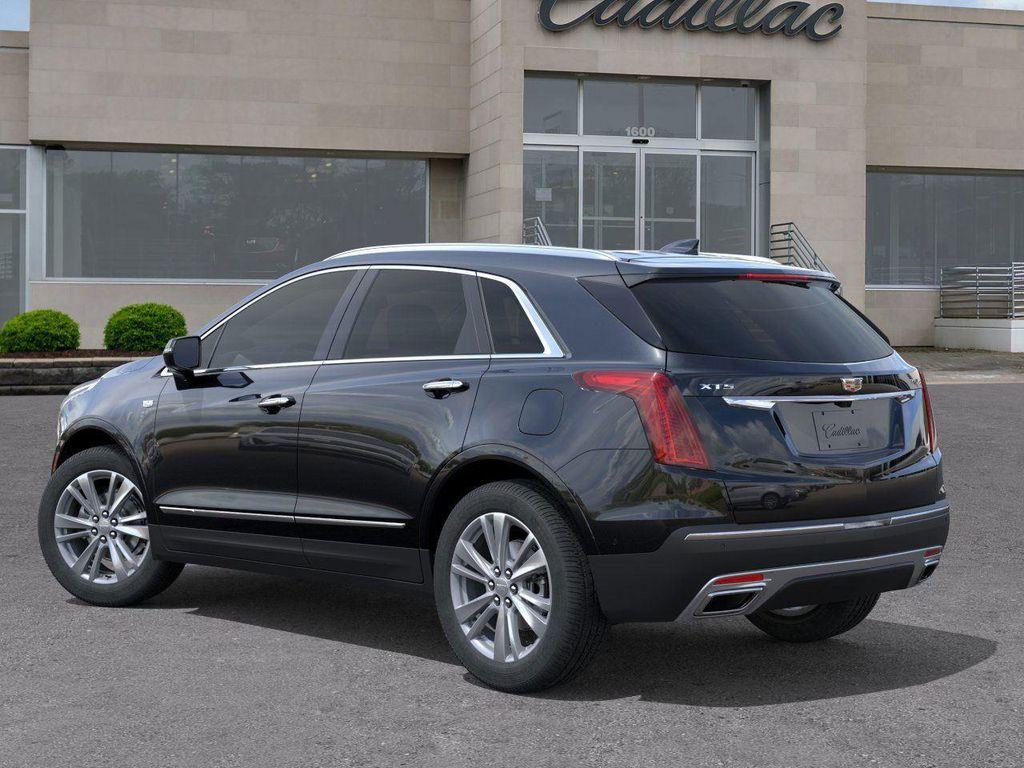 new 2026 Cadillac XT5 car, priced at $50,402