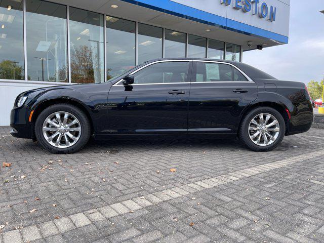 used 2022 Chrysler 300 car, priced at $21,824