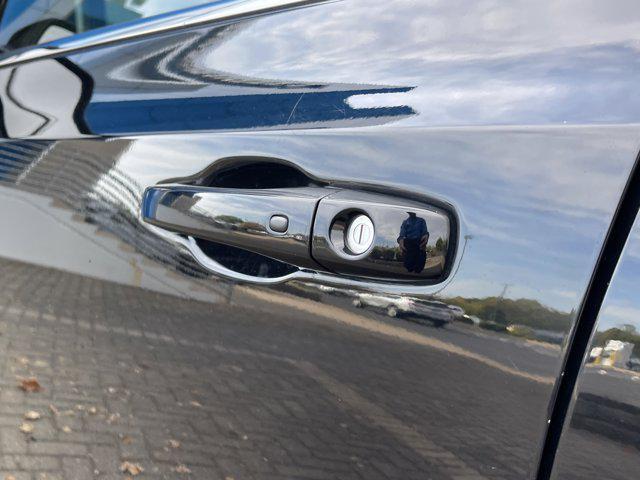 used 2022 Chrysler 300 car, priced at $21,824