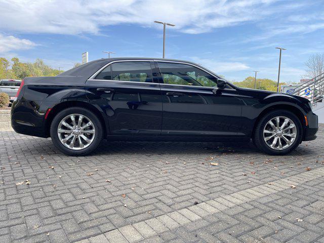 used 2022 Chrysler 300 car, priced at $21,824