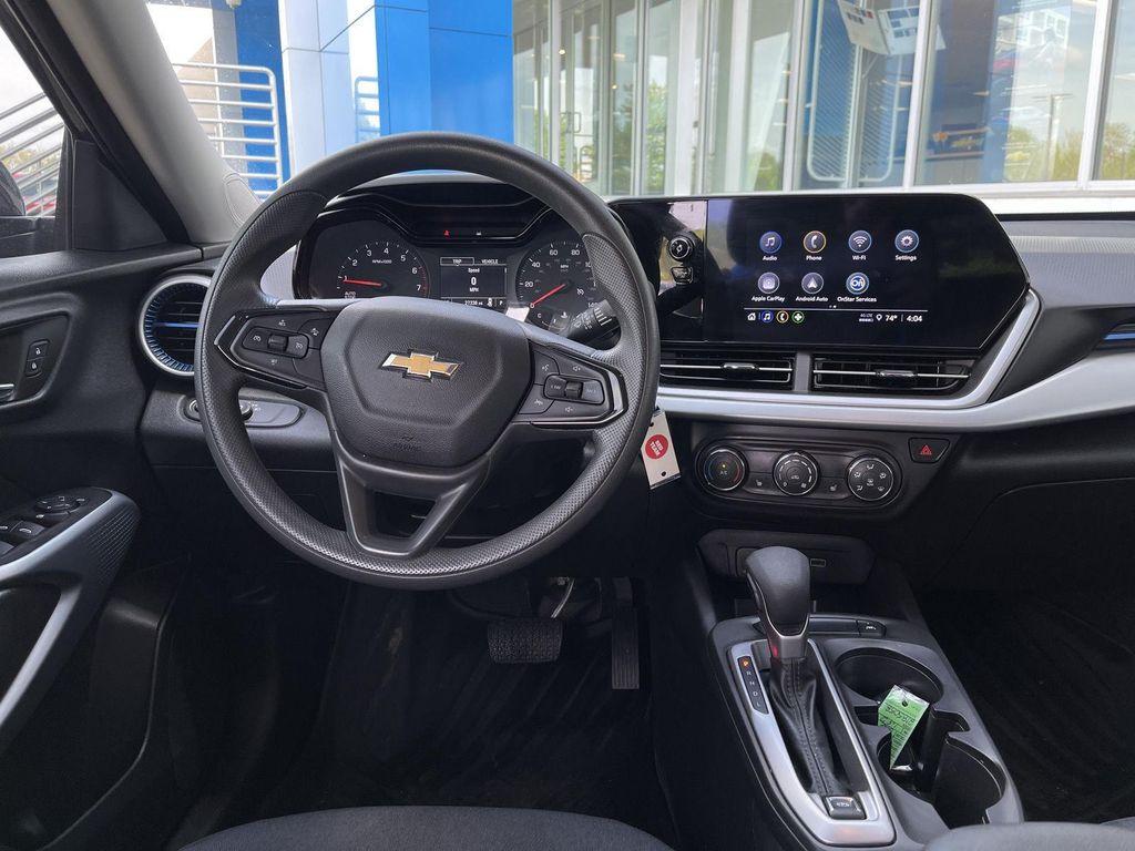 used 2024 Chevrolet Trax car, priced at $21,206