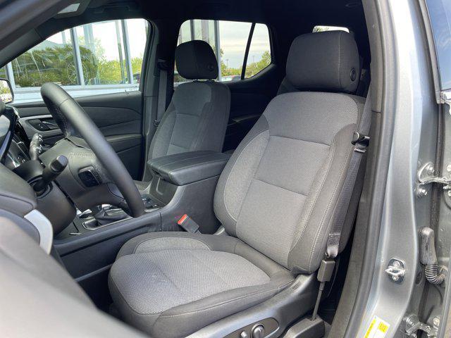 used 2023 Chevrolet Traverse car, priced at $30,076