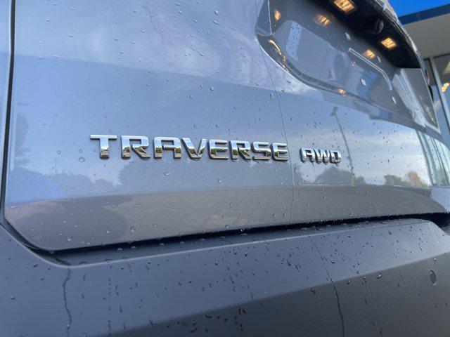 used 2023 Chevrolet Traverse car, priced at $30,076