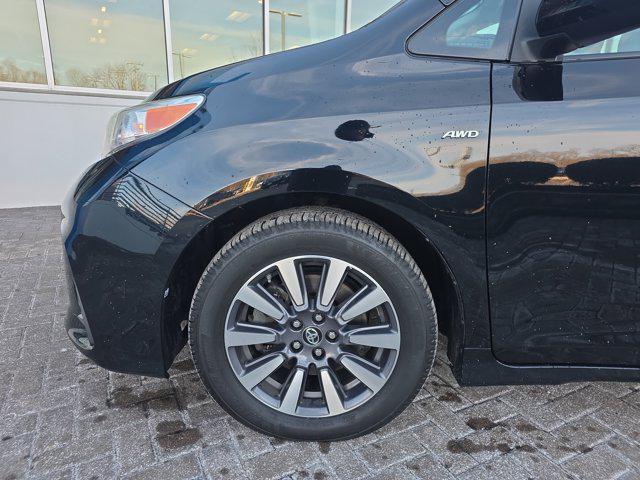 used 2018 Toyota Sienna car, priced at $19,997