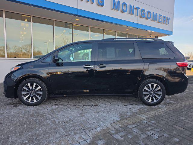 used 2018 Toyota Sienna car, priced at $19,997