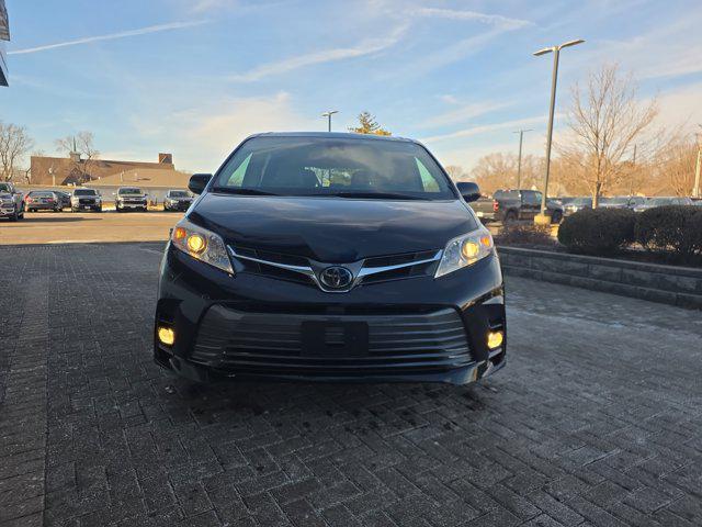used 2018 Toyota Sienna car, priced at $19,997