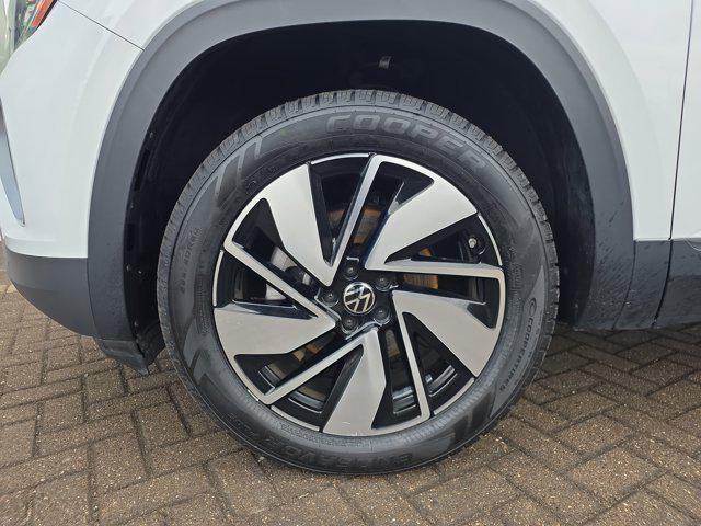 used 2024 Volkswagen Atlas car, priced at $27,887