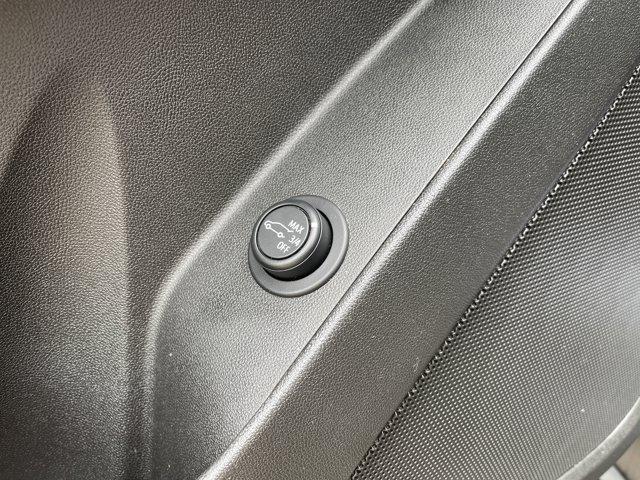 used 2022 Chevrolet Equinox car, priced at $22,587