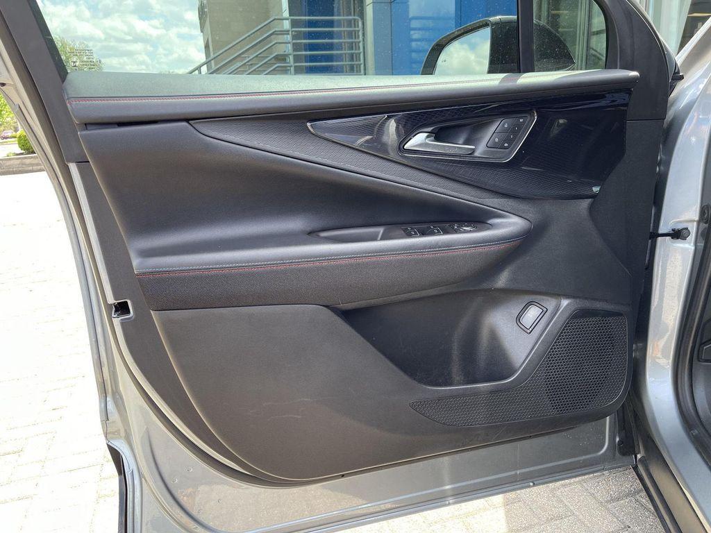 used 2024 Chevrolet Blazer EV car, priced at $29,902
