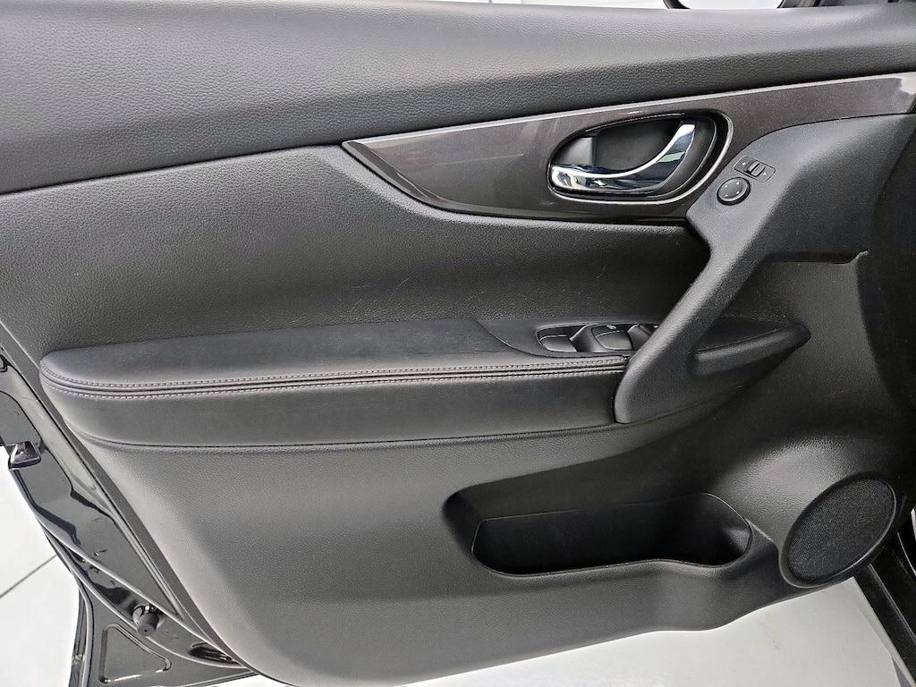 used 2019 Nissan Rogue car, priced at $17,998