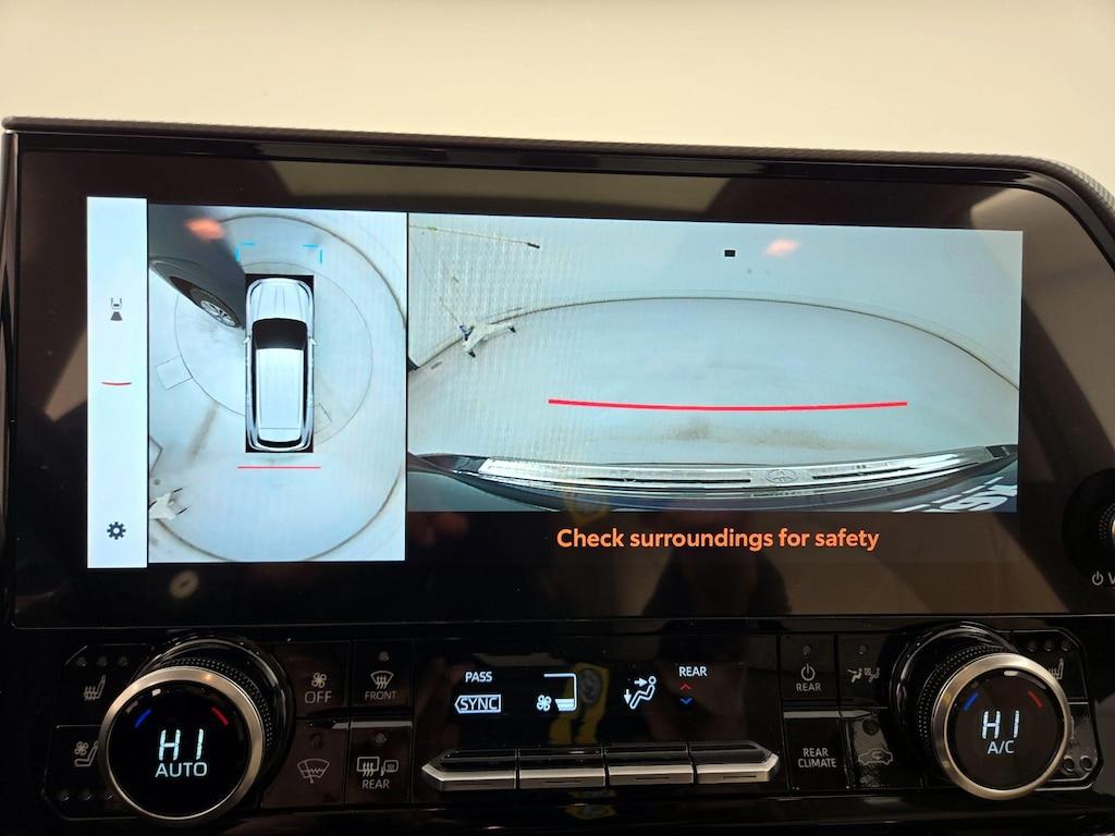 used 2024 Toyota Highlander Hybrid car, priced at $52,998