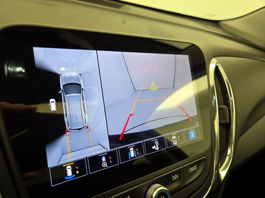 used 2022 Chevrolet Equinox car, priced at $20,998