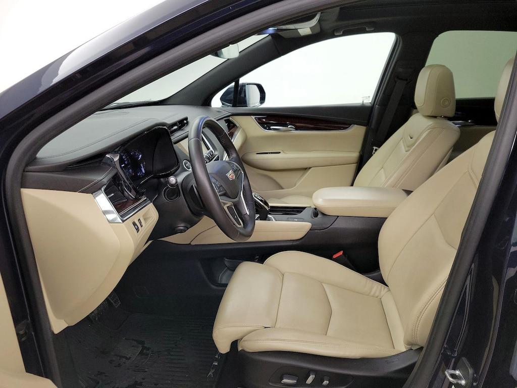 used 2017 Cadillac XT5 car, priced at $18,998